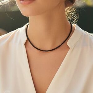 Collier facetté Spinelle Noire